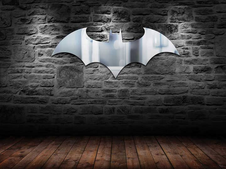 batman-logo-mirror