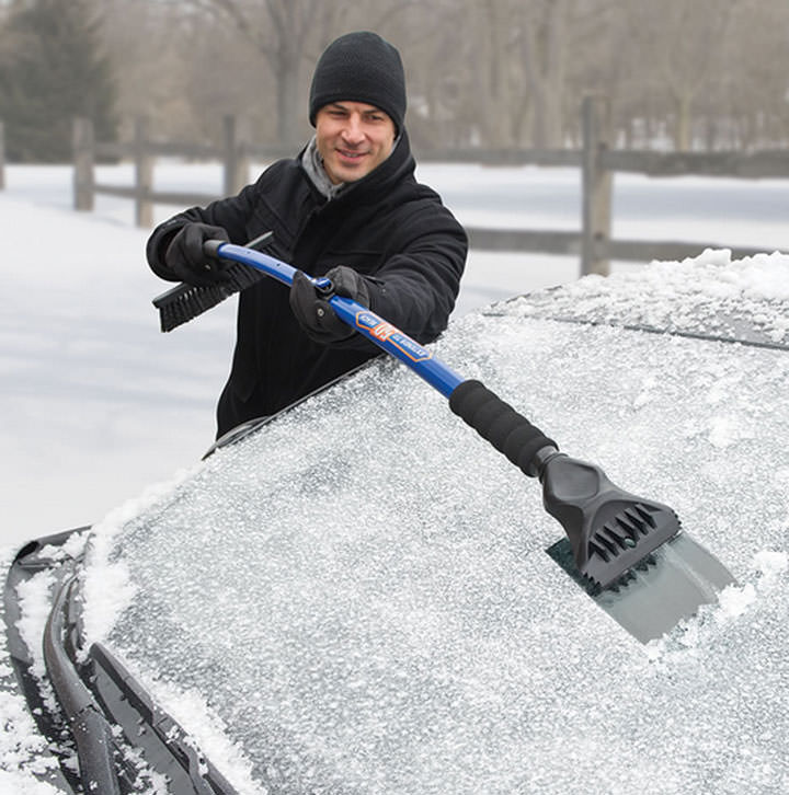 Telescoping-Ergonomic-Ice-Breaker-and-Scraper