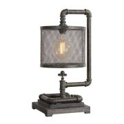 Industrial-Style-Table-Lamp-in-rustic-look