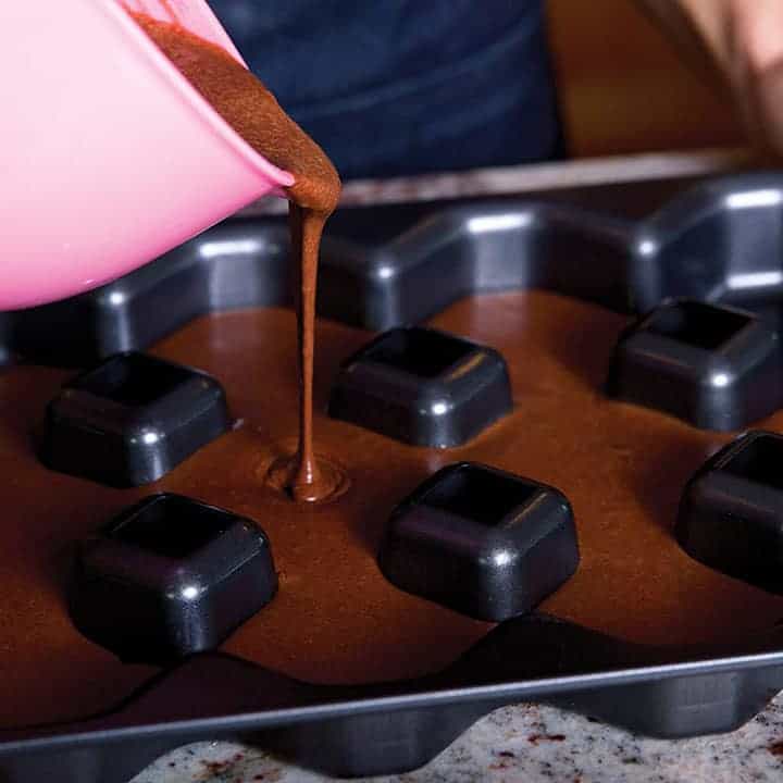 corner brownie pan