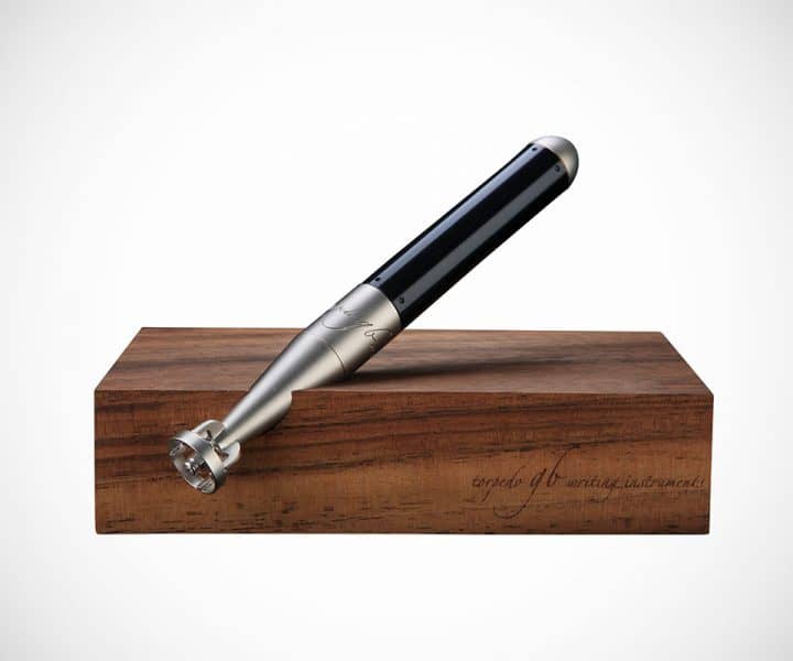 torpedo-gb-pens-mounted-wood-base
