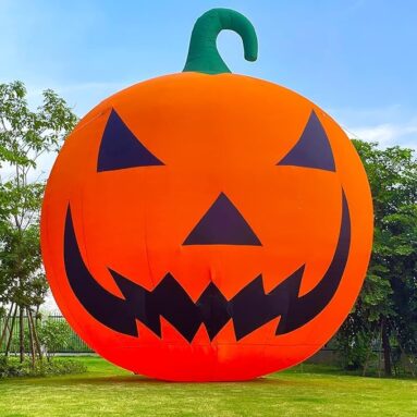 40-Foot Halloween Pumpkin