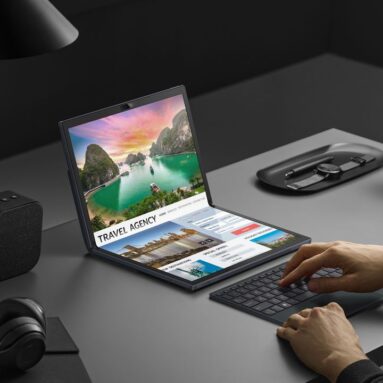 ASUS Zenbook 17 Fold OLED