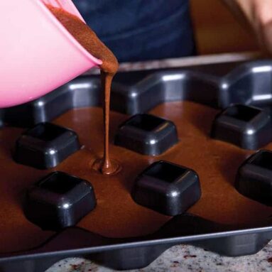 Corner Brownie Pan