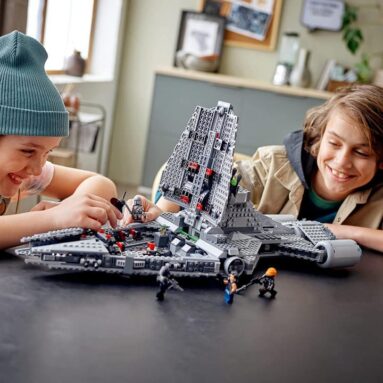 LEGO Star Wars Imperial Light Cruiser Set is Ideal for The Mandalorian Fans