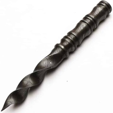 Tri-Edge Spiraling Dagger Knife