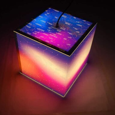 UNIQCUBE “Know your Stars” Light Cube
