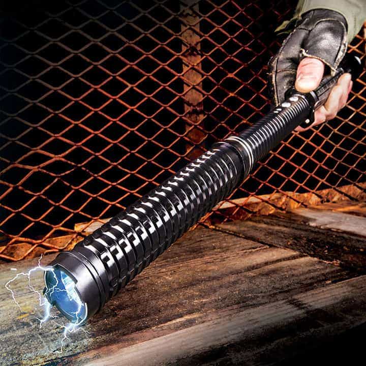 Stun-Gun-Flashlight-Baton