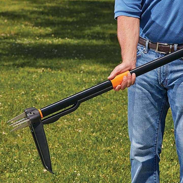 Stand-up Weed Puller being held