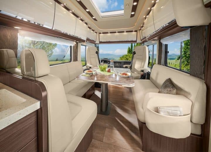 Celebrity Homes on Wheels