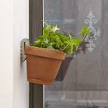 Floating Plant Hangers