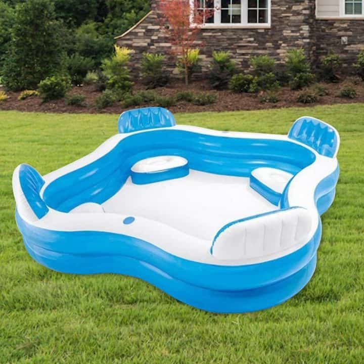 inflatable pool