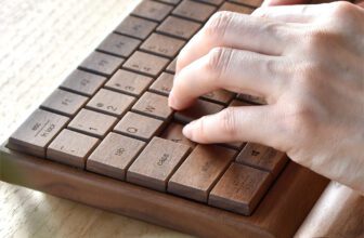Wireless Natural Wood Computer Keyboard 4
